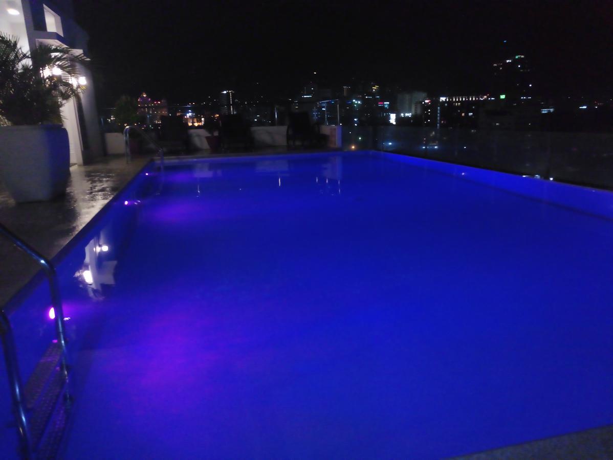 セブ市2405 Mabolo Garden Flatsアパートメント エクステリア 写真
