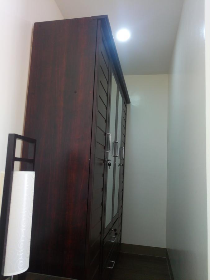 セブ市2405 Mabolo Garden Flatsアパートメント エクステリア 写真